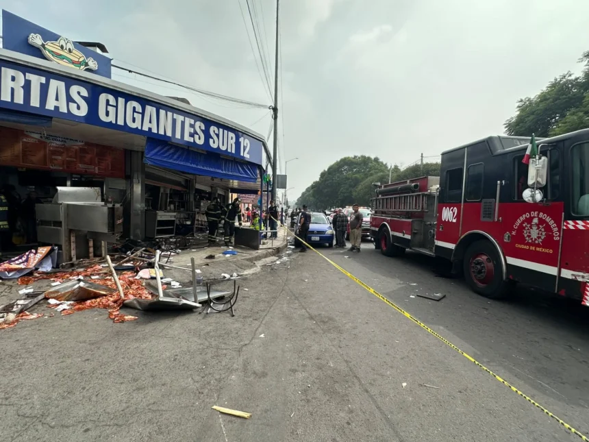 Choque a tortería en Coyoacán