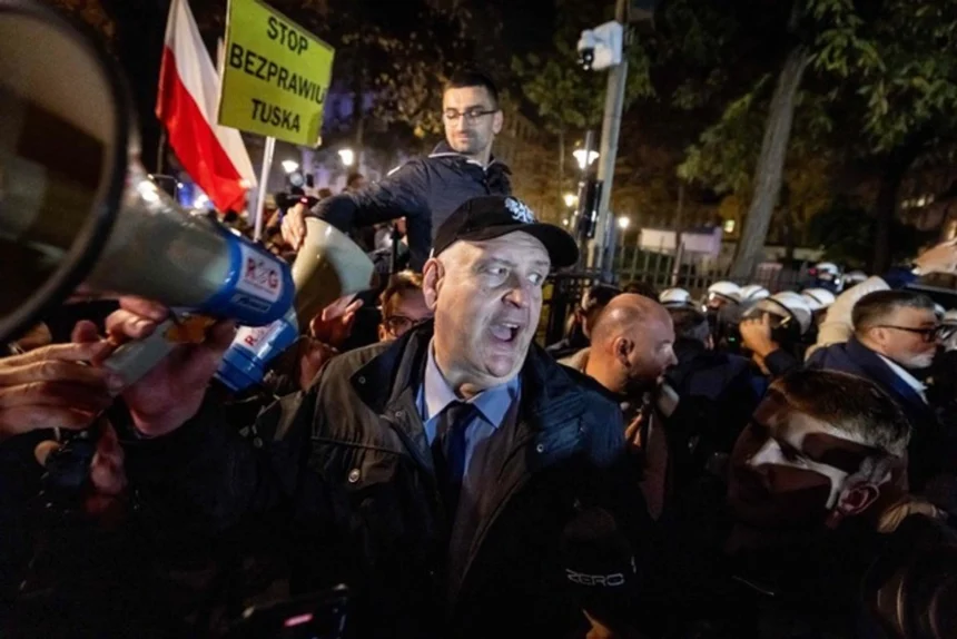 Alertan por posible golpe de Estado en Polonia, tras crisis judicial