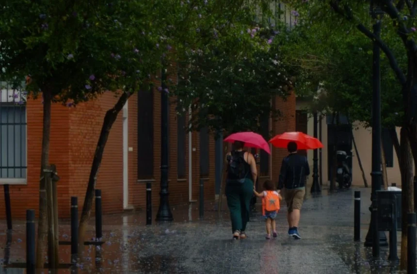 Las lluvias pueden estar acompañadas de descargas eléctricas y caída de granizo.
